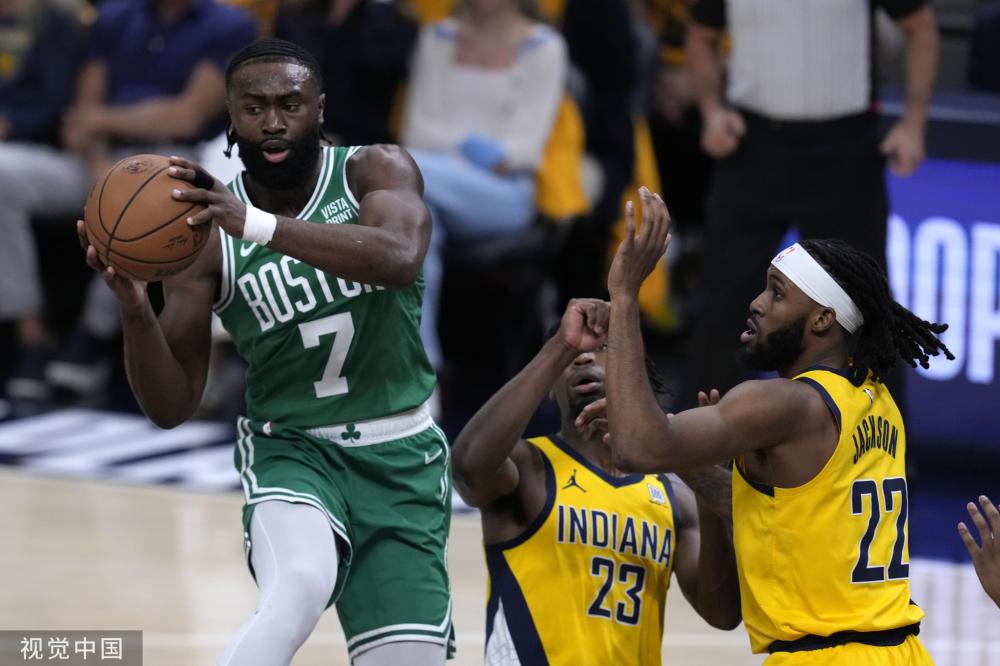 三名防守球 三名防守球