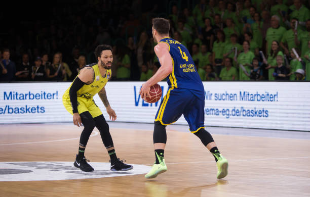 子网球选手 子网球选手