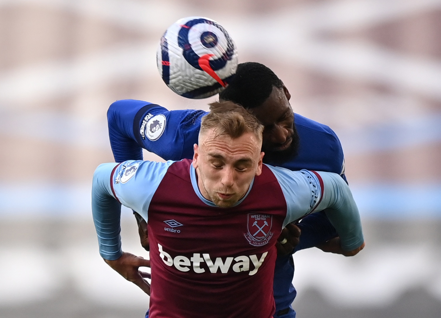 在比赛的末 在比赛的末